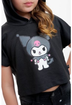 Camiseta De Kuromi Con Capucha Negro Para Niña. 4