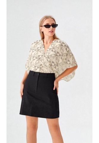 Blusa Para Mujer Manga Corta Beige Marca L&H Ref. 4R412132 L&H