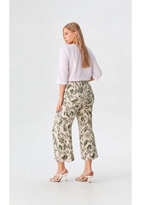 Capri Para Mujer Verde Marca L&H Ref. 1F426085