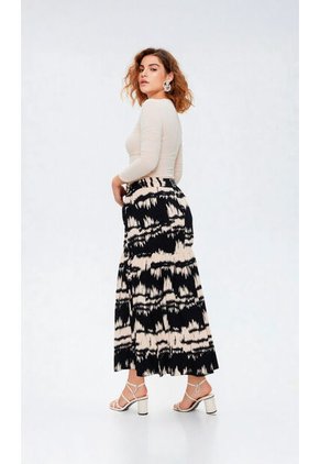 Falda Para Mujer Negro Marca L&H Ref. 1F414042