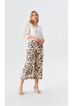 Capri Para Mujer Gris Claro Marca L&H Ref. 1F426085