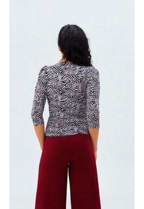 Camiseta Para Mujer Manga 3/4 Negro Marca L&H Ref. 1Y409022