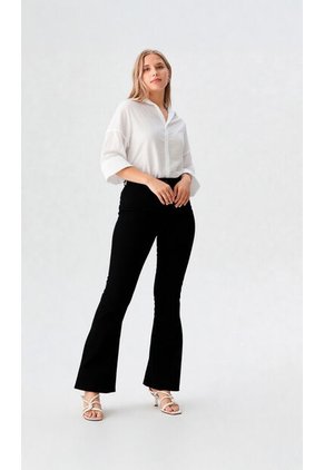 Jean Para Mujer Negro Marca L&H Ref. 1Ab407791