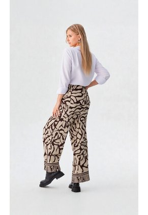 Capri Para Mujer Cafe Marca L&H Ref. 1F426084