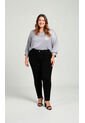 Jean Para Mujer. Negro Marca L&H Ref. 8S607057 de L&H