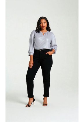 Jean Para Mujer. Negro Marca L&H Ref. 8S607057