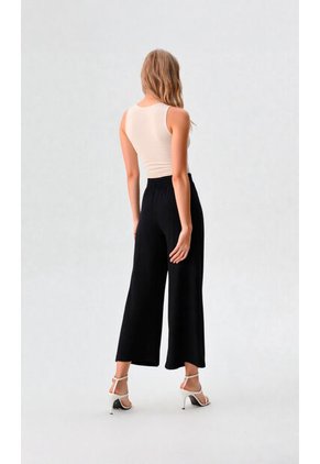 Pantalon Para Mujer Negro Marca L&H Ref. 2J407075