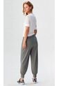 Pantalon Para Mujer Gris Claro Marca L&H Ref. 2Tk407001 de L&H