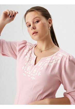 Blusa Para Mujer Manga 3/4 Rosado Marca L&H Ref. 1F412694