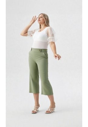 Capri Para Mujer Verde Marca L&H Ref. 1F426082