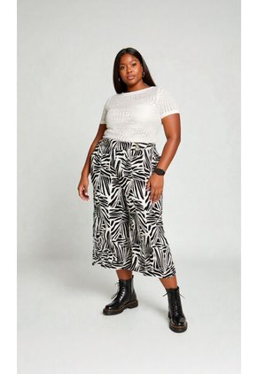 Capri Para Mujer. Negro Marca L&H Ref. 1F626024