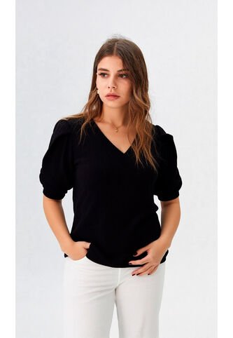 Camiseta Para Mujer Manga Corta Negro Marca L&H Ref. 2J409105 L&H