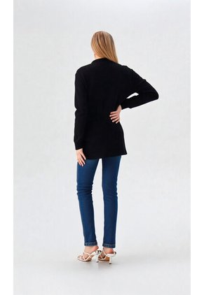Saco Para Mujer. Negro Marca L&H Ref. 4E633002