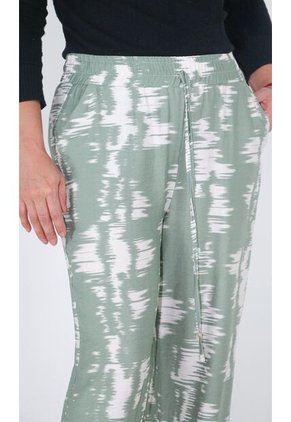 Pantalon Para Mujer Verde Marca L&H Ref. 2J407072
