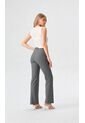 Pantalon Para Mujer Gris Claro Marca L&H Ref. 1T407011 de L&H