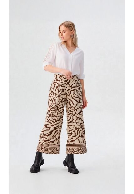 Capri Para Mujer Cafe Marca L&H Ref. 1F426084