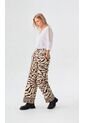 Capri Para Mujer Cafe Marca L&H Ref. 1F426084 de L&H