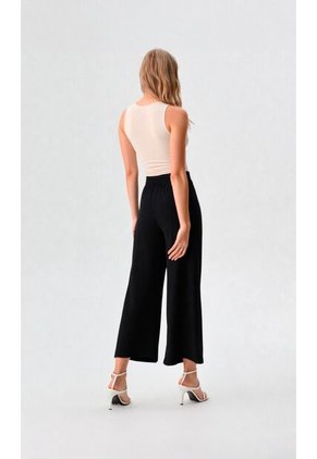 Pantalon Para Mujer Negro Marca L&H Ref. 2J407075