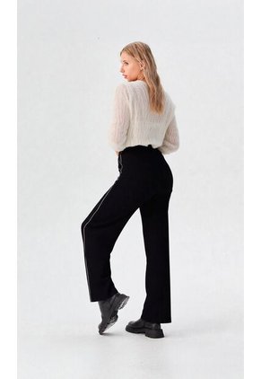 Pantalon Para Mujer Negro Marca L&H Ref. 2J407074