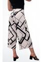 Capri Para Mujer Beige Marca L&H de L&H