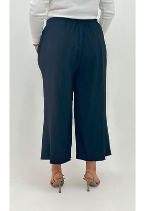 Capri Para Mujer. Negro Marca L&H Ref. 1F626030