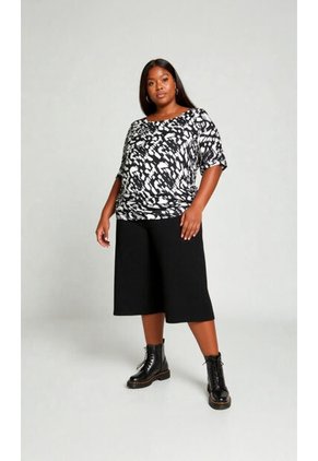 Camiseta Para Mujer. Manga Corta Negro Marca L&H Ref. 2J609086