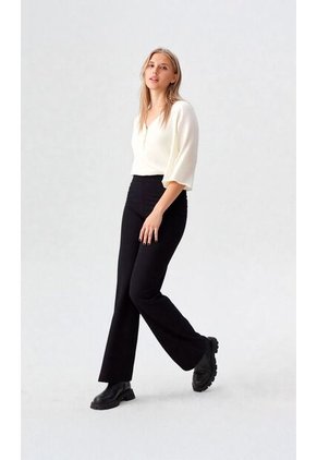 Leggins Para Mujer Negro Marca L&H Ref. 7V423015