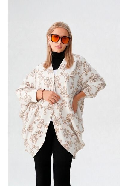Chilango Para Mujer Manga 3/4 Beige Marca L&H Ref. 7D436031