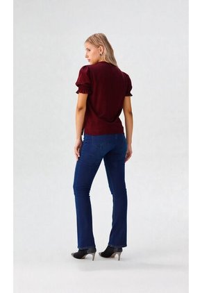 Blusa Para Mujer Manga Corta Vino Marca L&H Ref. 5P412275