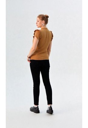 Blusa Para Mujer Manga Corta Taupe Marca L&H Ref. 5P412278