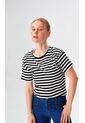 Camiseta Para Mujer Negro Marca L&H Ref. 7S409037 de L&H