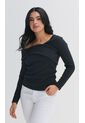 Camiseta Para Mujer Manga Larga Negro Marca L&H Ref. 1F409492 de L&H