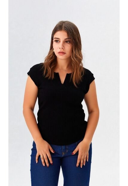 Camiseta Para Mujer Manga Corta Negro Marca L&H Ref. 4R409230