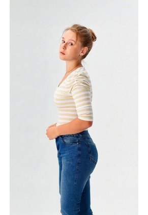 Camiseta Para Mujer Manga 3/4 Beige Marca L&H Ref. 2J409114