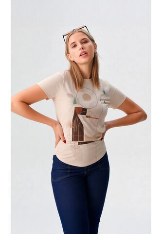 Camiseta Para Mujer Manga Corta Beige Marca L&H Ref. 4R401007 L&H