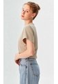 Camiseta Para Mujer Manga Corta Beige Marca L&H Ref. 4R409234 de L&H