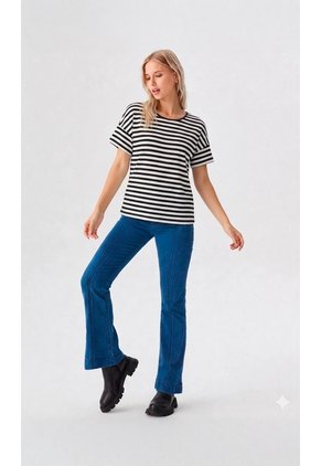 Camiseta Para Mujer Manga Corta Negro Marca L&H Ref. 1F409548