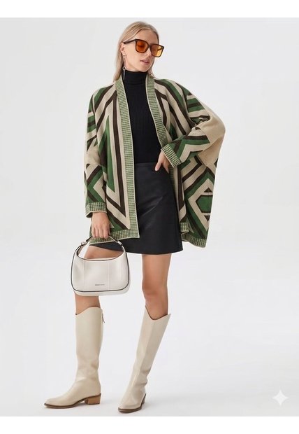 Capa Para Mujer Beige Marca L&H Ref. 4E434097