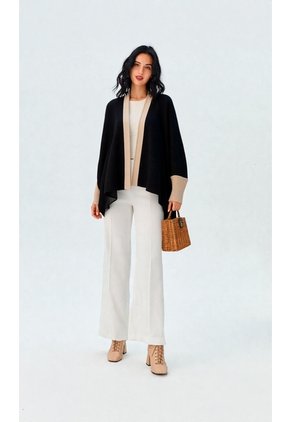 Capa Para Mujer Negro Marca L&H Ref. 4E434101