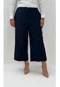 Capri Para Mujer. Negro Marca L&H Ref. 1F626030 de L&H