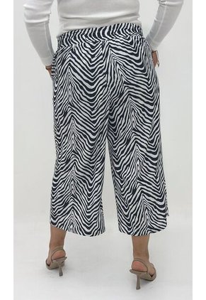Capri Para Mujer. Negro Marca L&H Ref. 1F626026