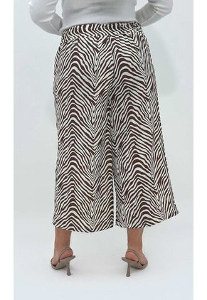 Capri Para Mujer. Cafe Marca L&H Ref. 1F626026