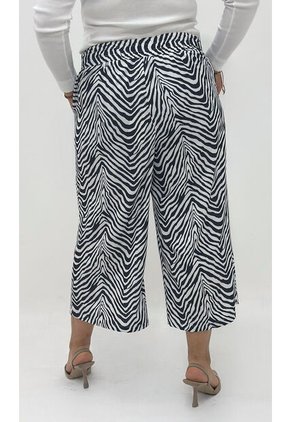 Capri Para Mujer. Negro Marca L&H Ref. 1F626026