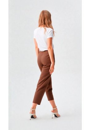 Pantalon Para Mujer Beige Marca L&H Ref. 7V407003