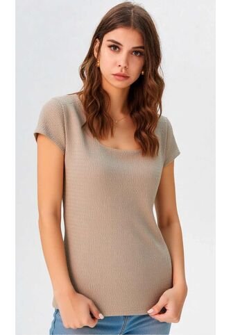 Camiseta Para Mujer Manga Corta Beige Marca L&H Ref. 4R409229 L&H