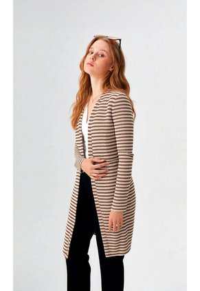 Chilango Para Mujer Manga Larga Taupe Marca L&H Ref. 2J436011