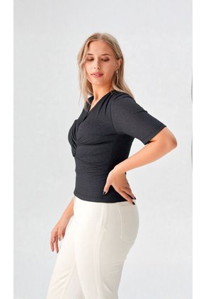 Camiseta Para Mujer Manga Corta Negro Marca L&H Ref. 1F409434