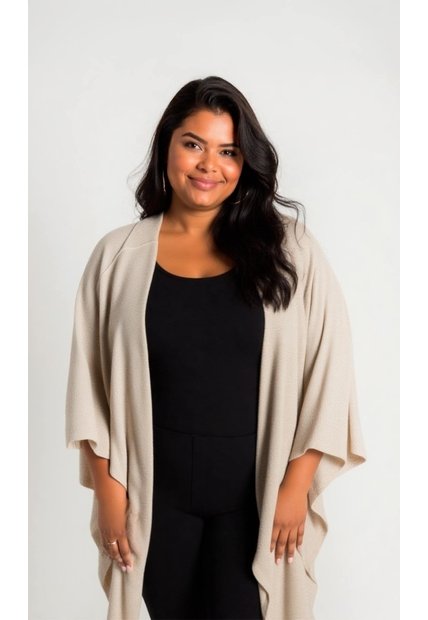 Chilango Para Mujer. Manga 3/4 Beige Marca L&H Ref. 7D636027
