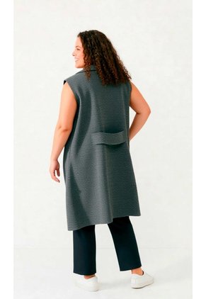 Chaleco Para Mujer. Negro Marca L&H Ref. 4V625011