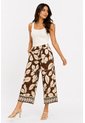 Capri Para Mujer  Cafe Marca L&H Ref. 2J426079 de L&H